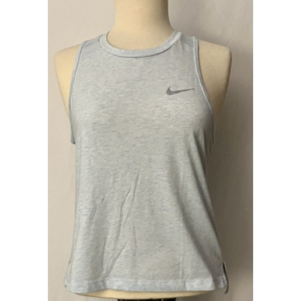 Women’s Nike Dri Fit Light Blue Running Top Size Small *EUC*